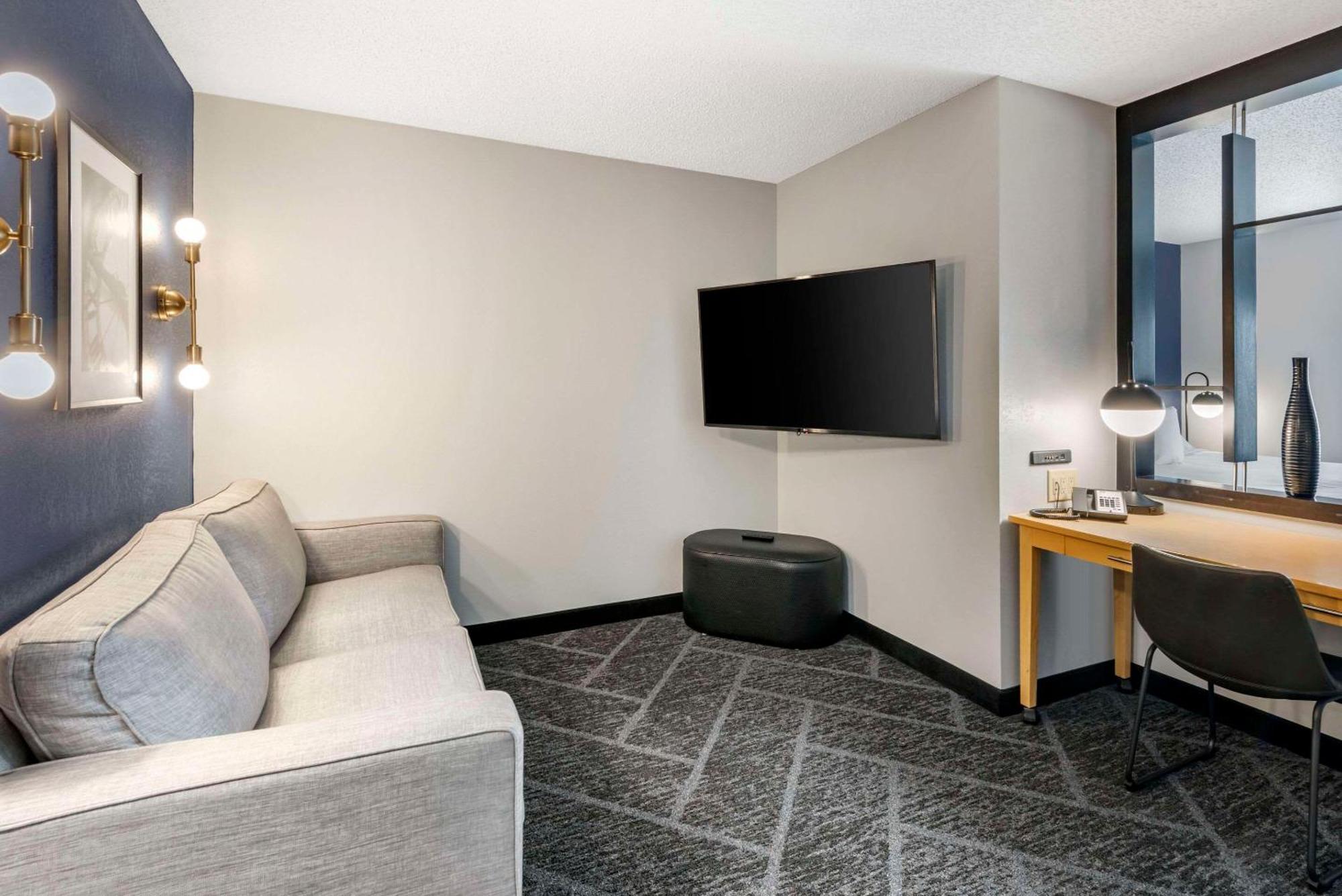 Cambria Hotel Minneapolis Maple Grove Extérieur photo